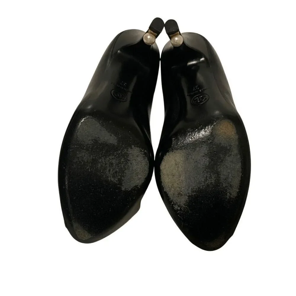 Chanel Interlocking CC Logo Black Leather Pumps EU 37 US 6-6.5 Pearl High Heels